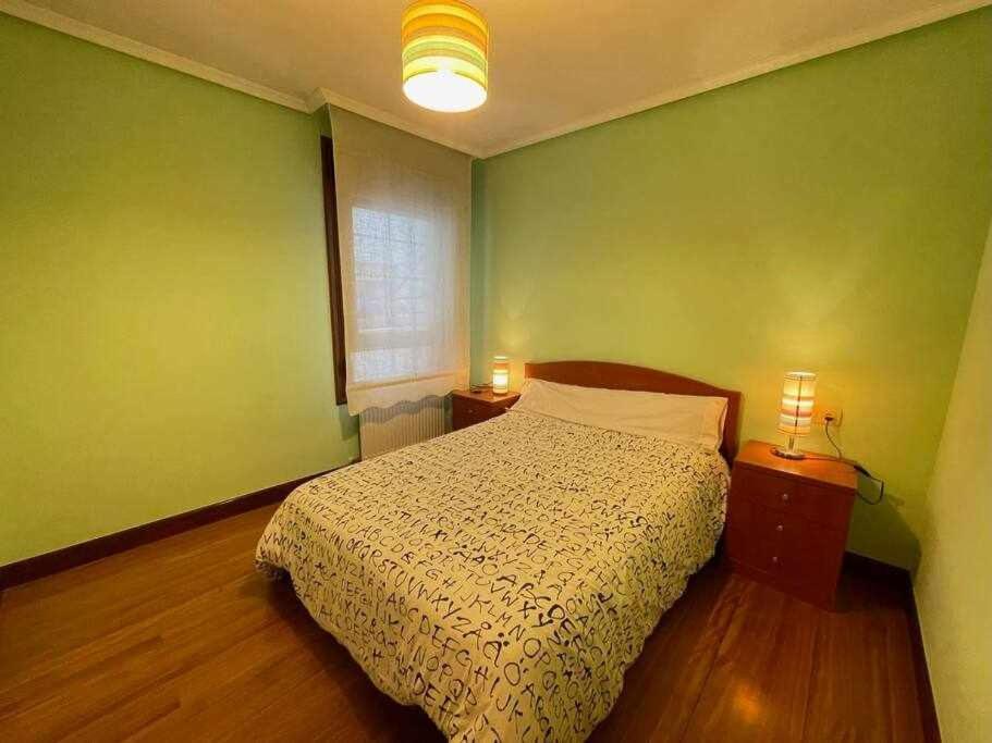 Erribera Etxea Amplio Piso Con Parking Apartamento