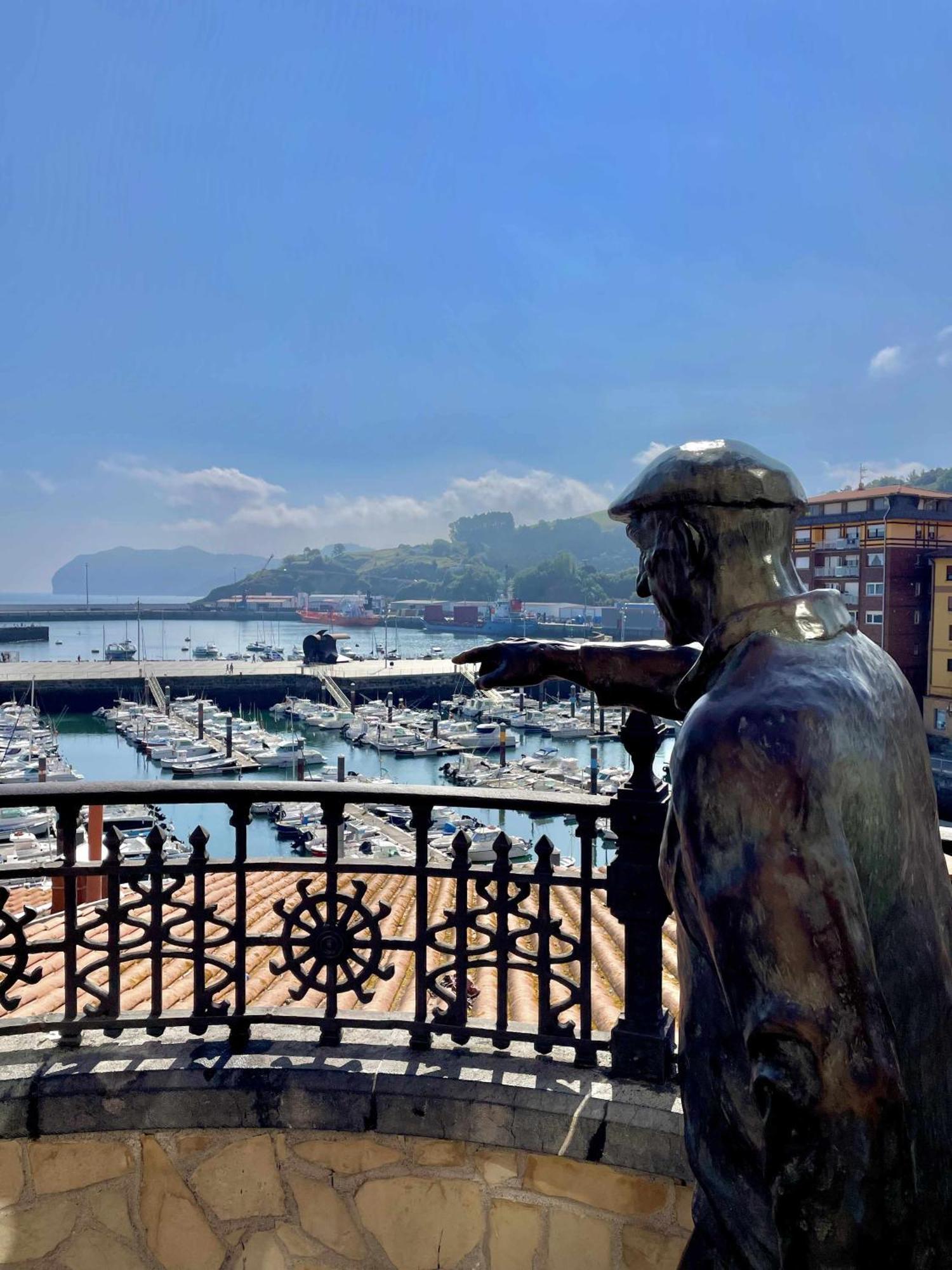 Apartment Erribera Etxea Amplio Piso Con Parking Bermeo